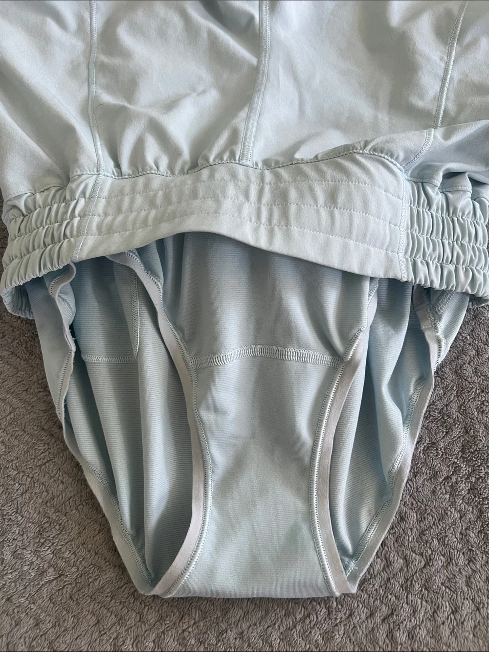 Lululemon Athletica Pastel Baby Blue Mid Rise Lined Hotty Hot Shorts Size 4